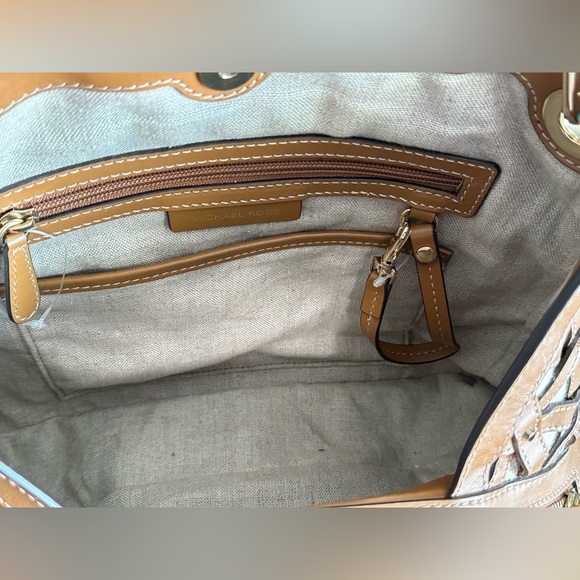 Michael Kors RAVEN Studded Woven Leather Large Shoulder Bag Tote - Picture 15 of 16